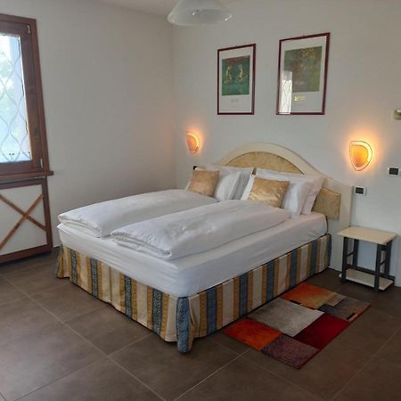 קולה Le Zampolle B & B מראה חיצוני תמונה
