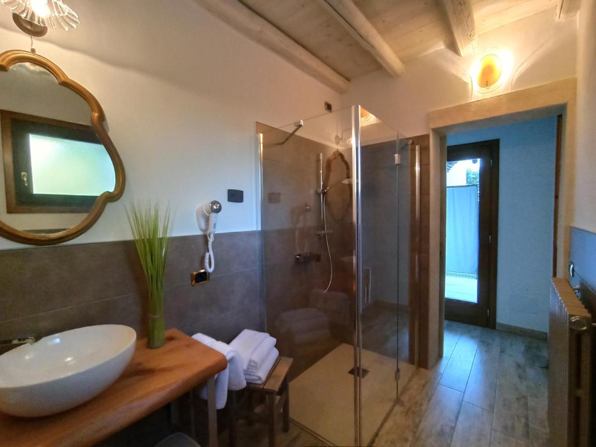 קולה Le Zampolle B & B מראה חיצוני תמונה