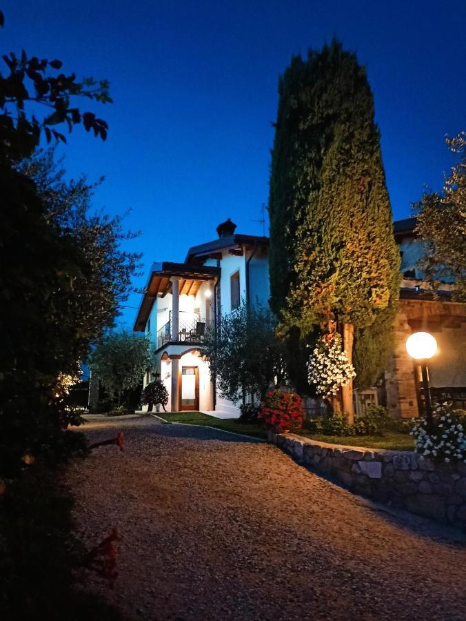 קולה Le Zampolle B & B מראה חיצוני תמונה