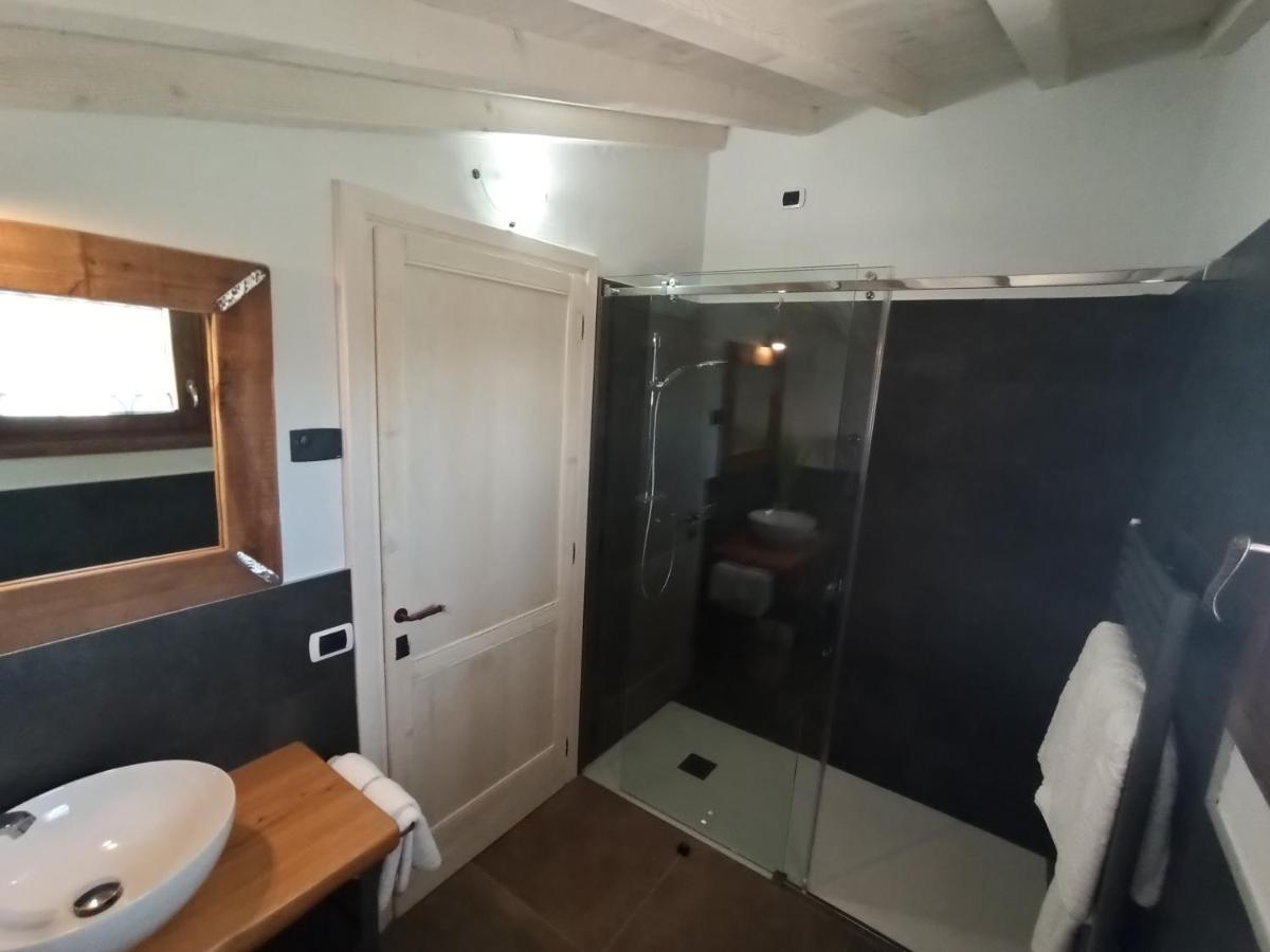 קולה Le Zampolle B & B מראה חיצוני תמונה